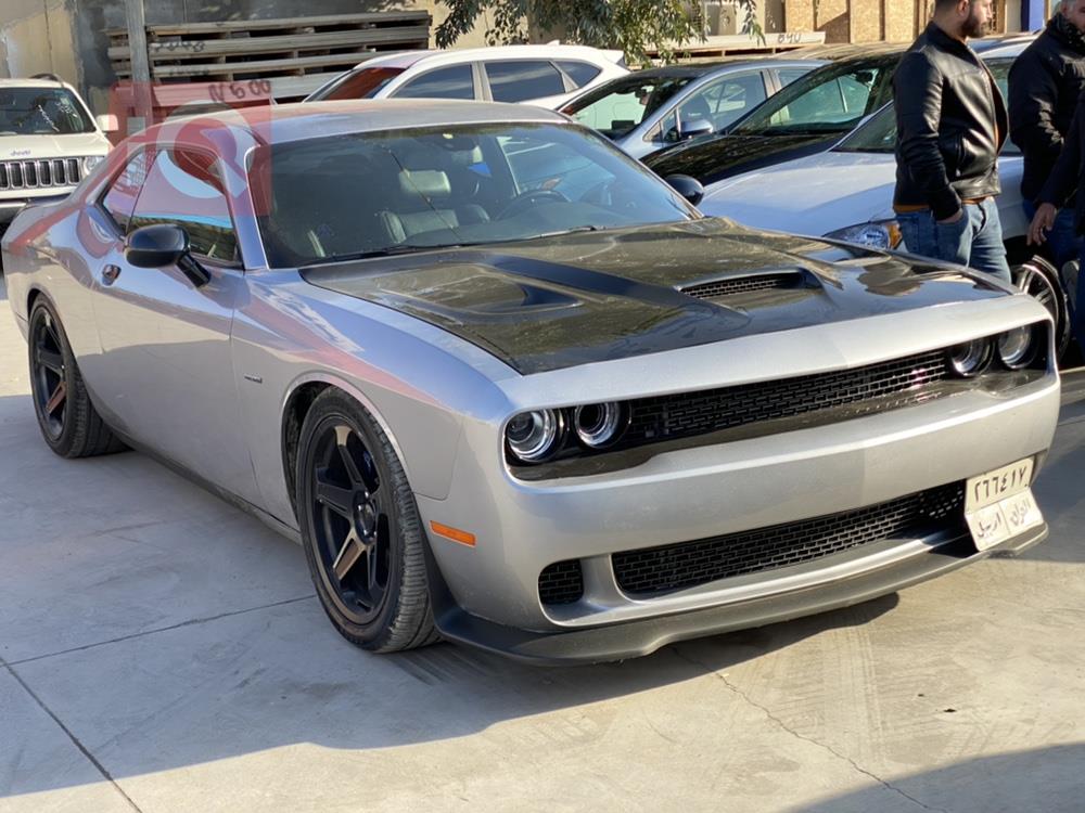 Dodge Challenger